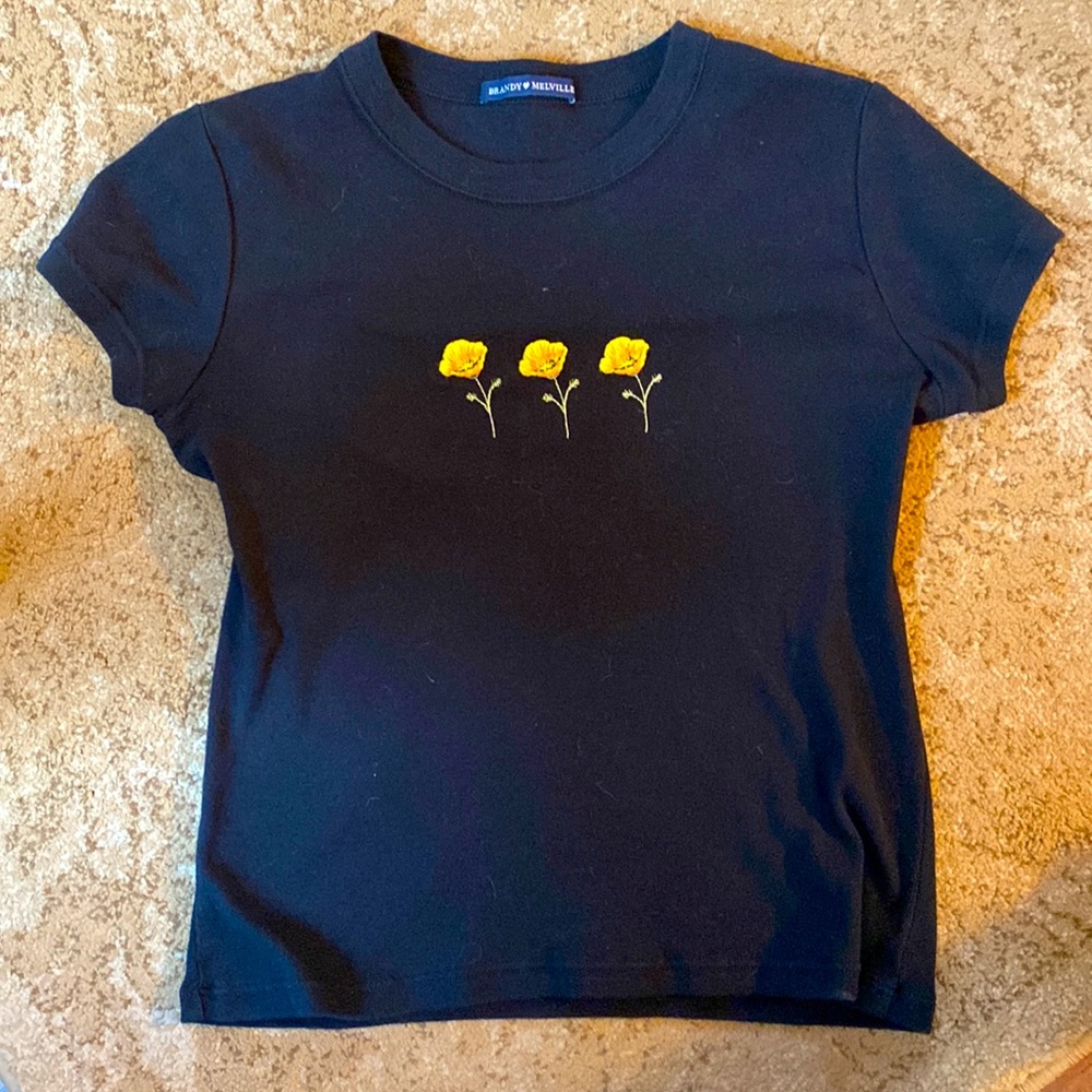 Women’s Brandy Melville t-shirt